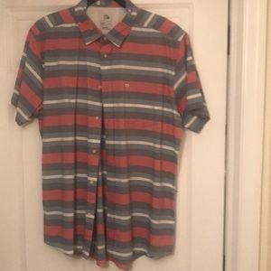 Quicksilver button down xxl